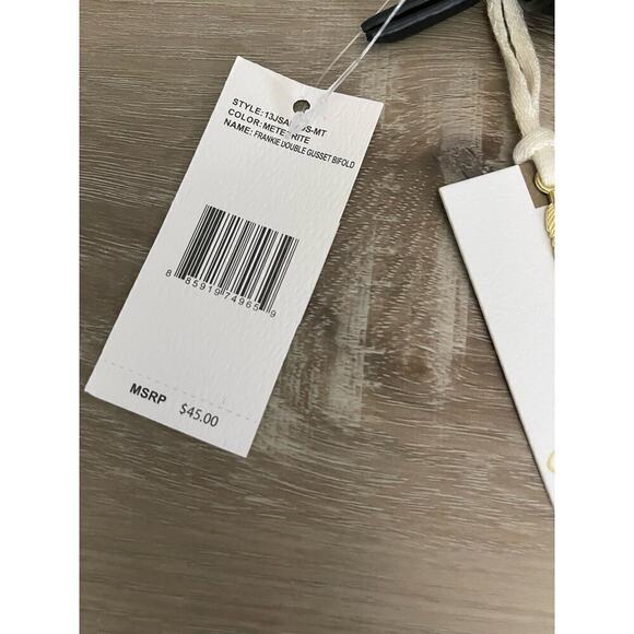 NWT Jessica Simpson Frankie Wallet in Black - Picture 2 of 12